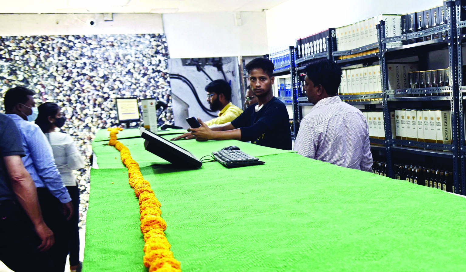 Liquor vends get more stocks  & witness improved business