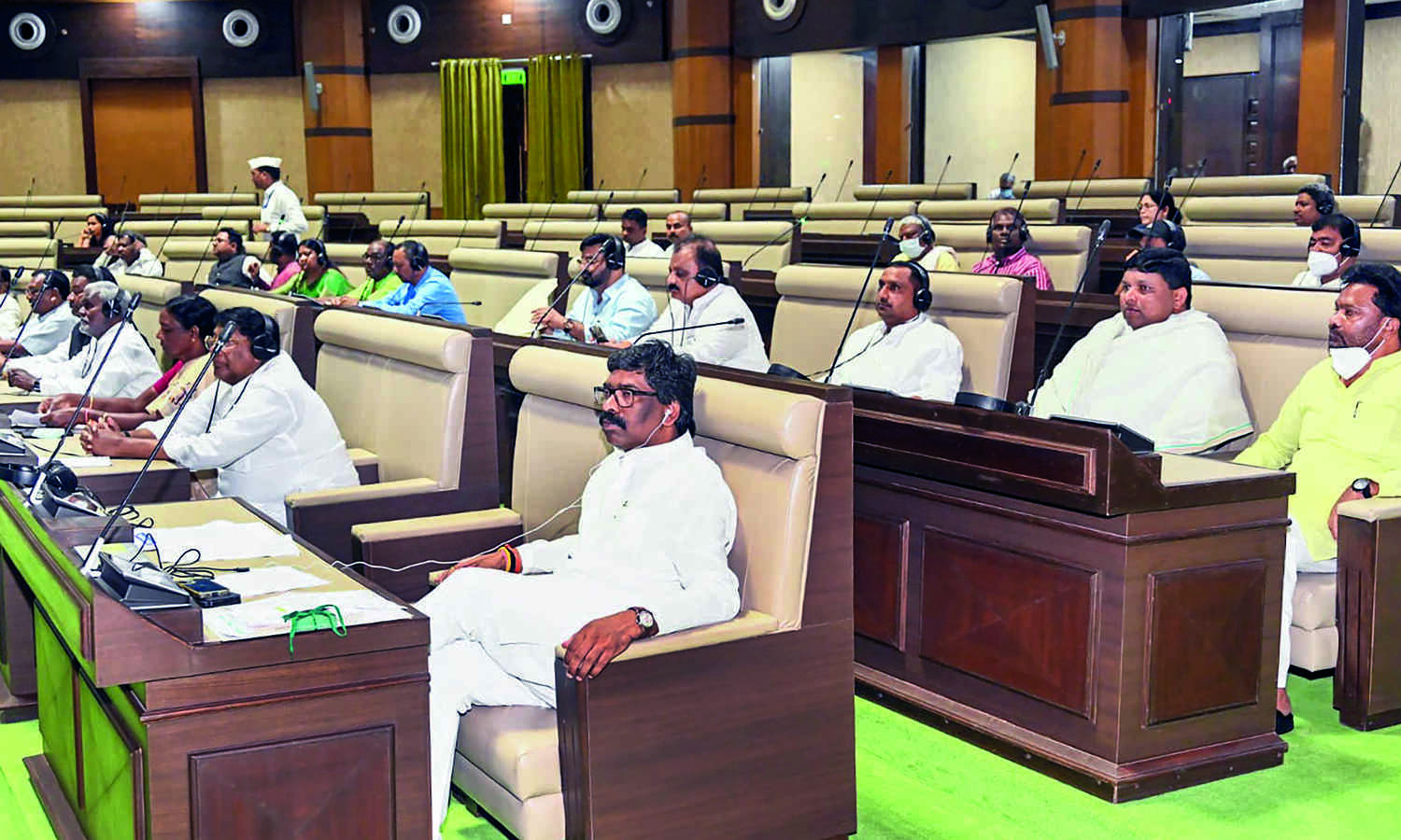 Jharkhand CM Soren  wins majority test, Oppn BJP walks out