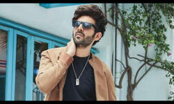 Kartik Aaryan to headline Aashiqui 3, Anurag Basu to helm the film Kartik Aaryan to headline Aashiqui 3, Anurag Basu to helm the film