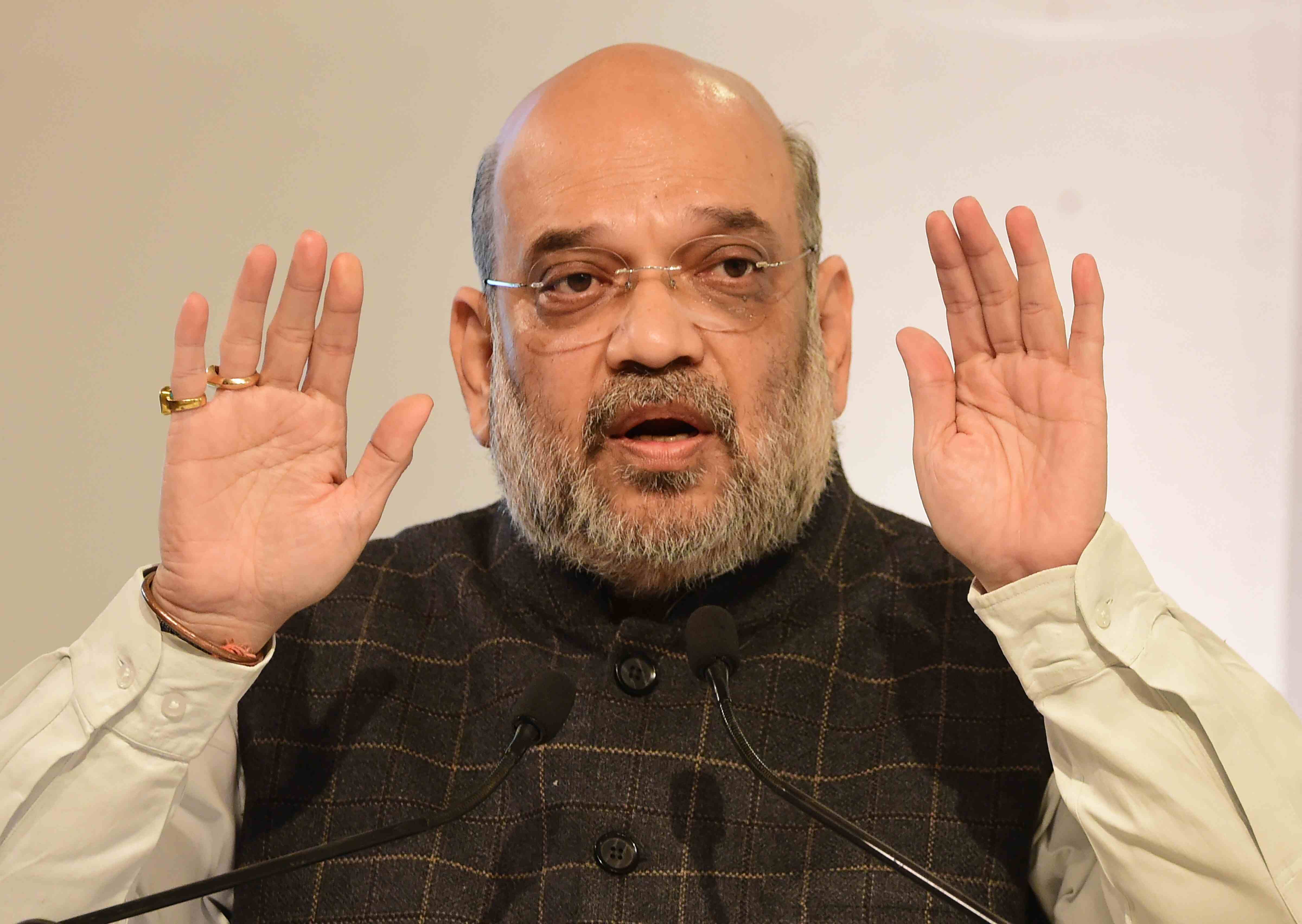 Union minister Amit Shah to visit popular Ganesh pandals in Mumbai today