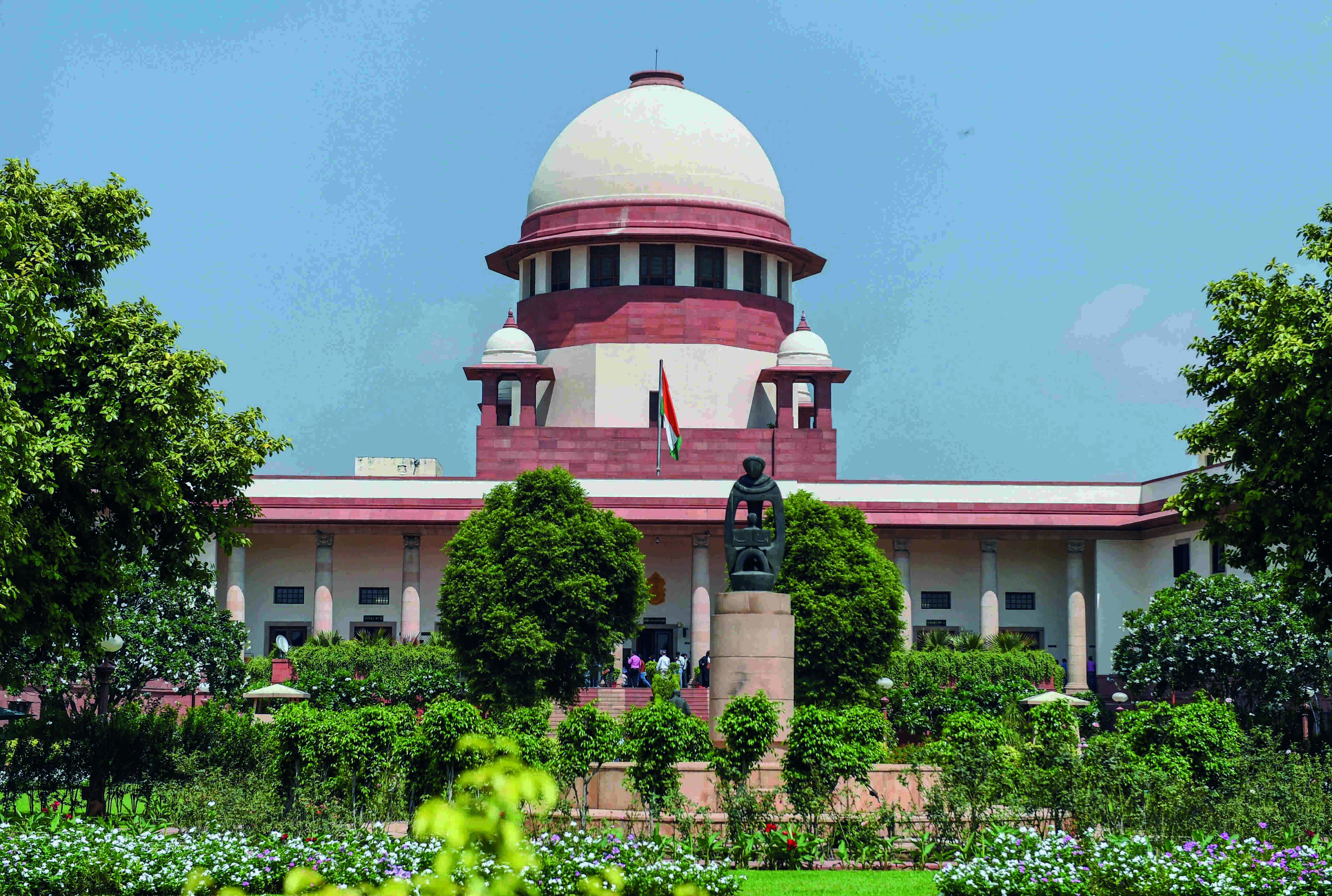 SC notes Shinde faction plea on Uddhav camp stalling proceedings before EC SC notes Shinde faction plea on Uddhav camp stalling proceedings before EC