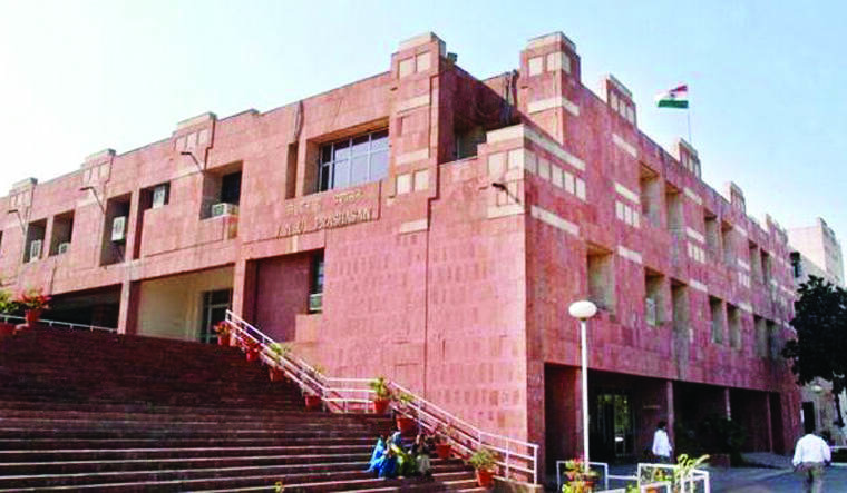 Above Rs 8.5 lakh spent to renovate V-Cs house since Feb: JNU students