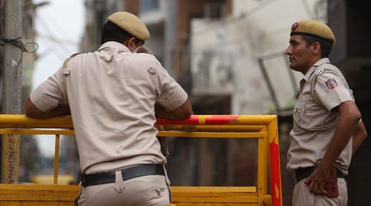 65 people arrested for duping Delhiites with electricity bill trick 65 people arrested for duping Delhiites with electricity bill trick
