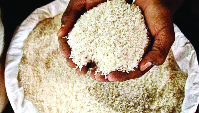 Indias rice exports may fall by 4-5 mn tonnes post ban on broken rice