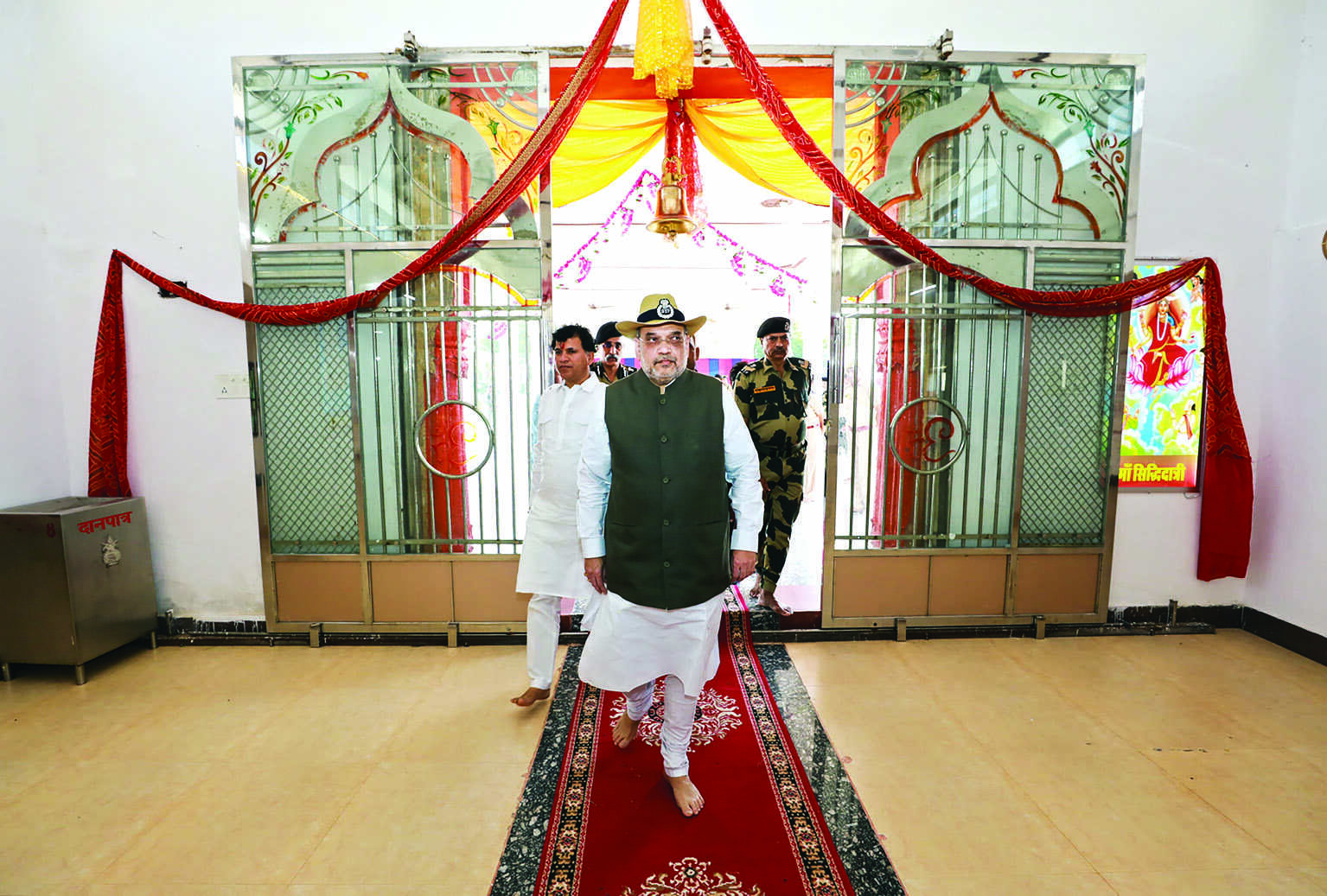 Shah slams Congress for vote bank & appeasement politics Shah slams Congress for vote bank & appeasement politics