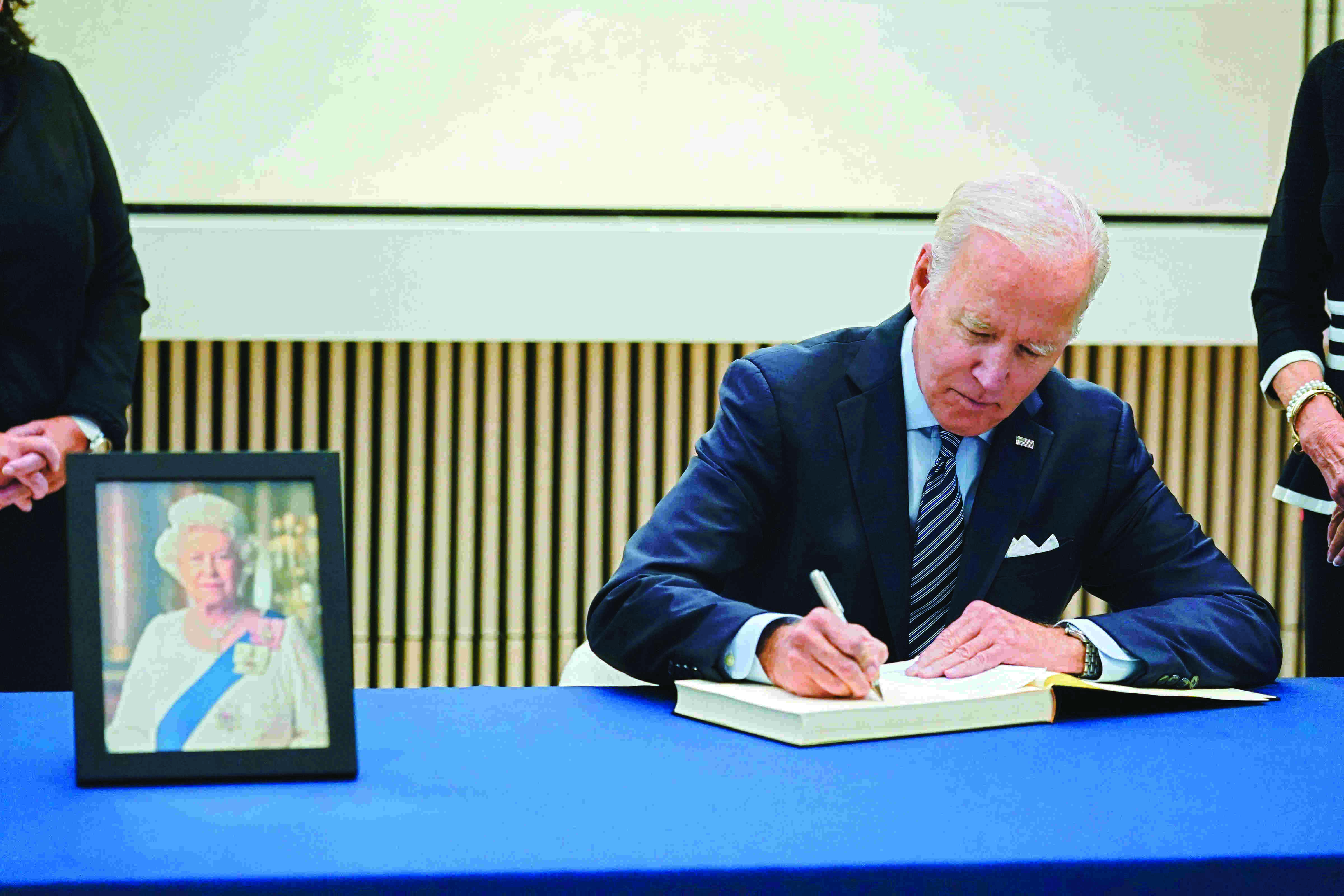US President Biden to attend Queen Elizabeth IIs funeral US President Biden to attend Queen Elizabeth IIs funeral