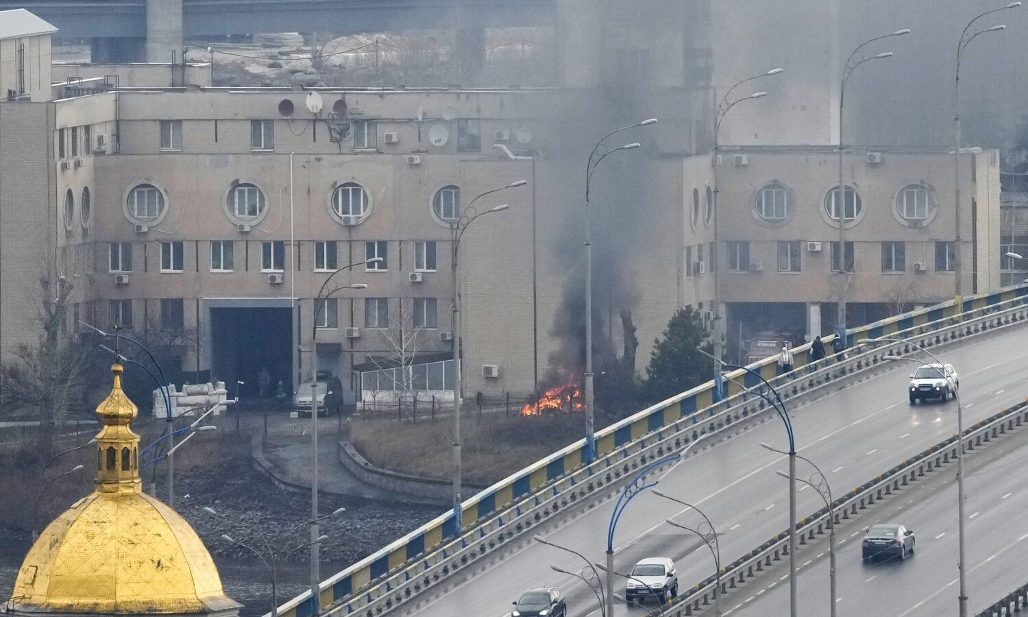 Last reactor at Ukraines Zaporizhzhia nuclear plant stopped
