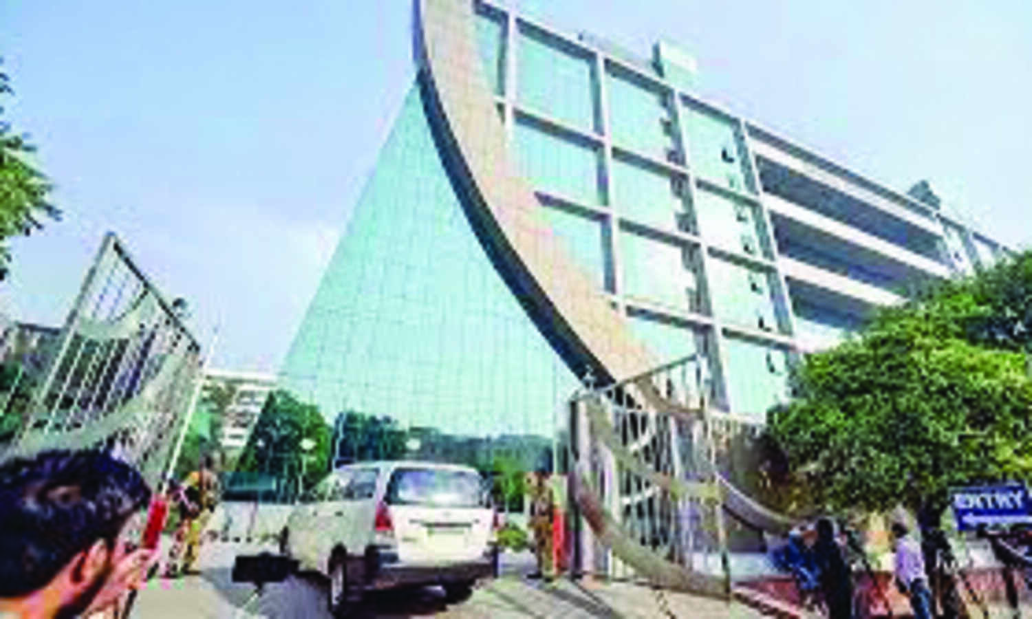 CBI arrests NHAI consultant in bribery case of Rs 15 lakh