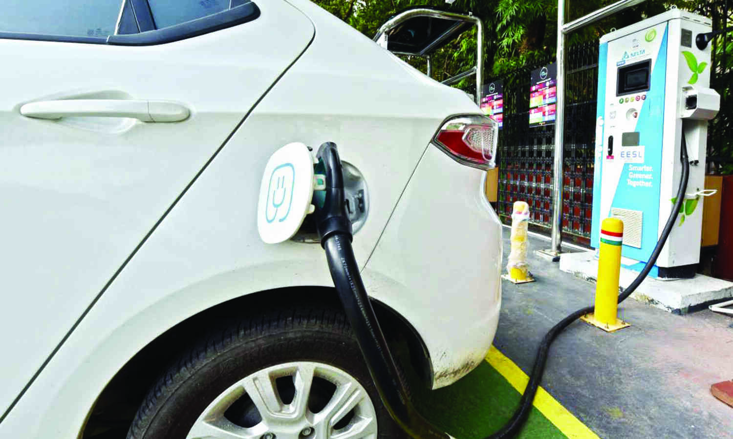 Govt launches open database facility for EV charging stns
