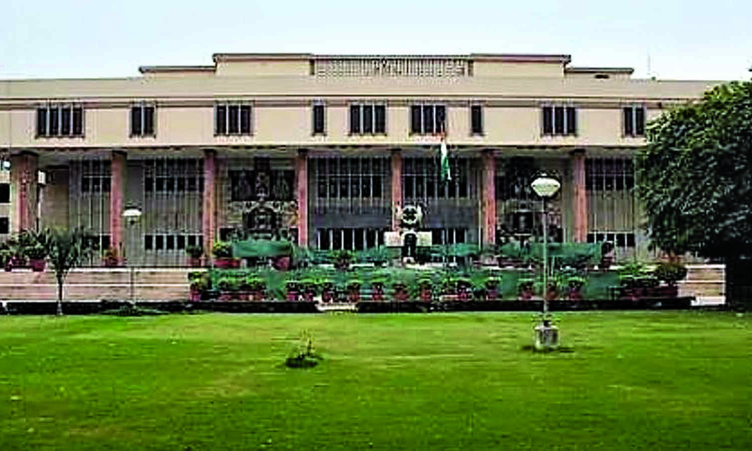 Allotment of alternative land: DDA fails to decide farmers plea in 35 yrs