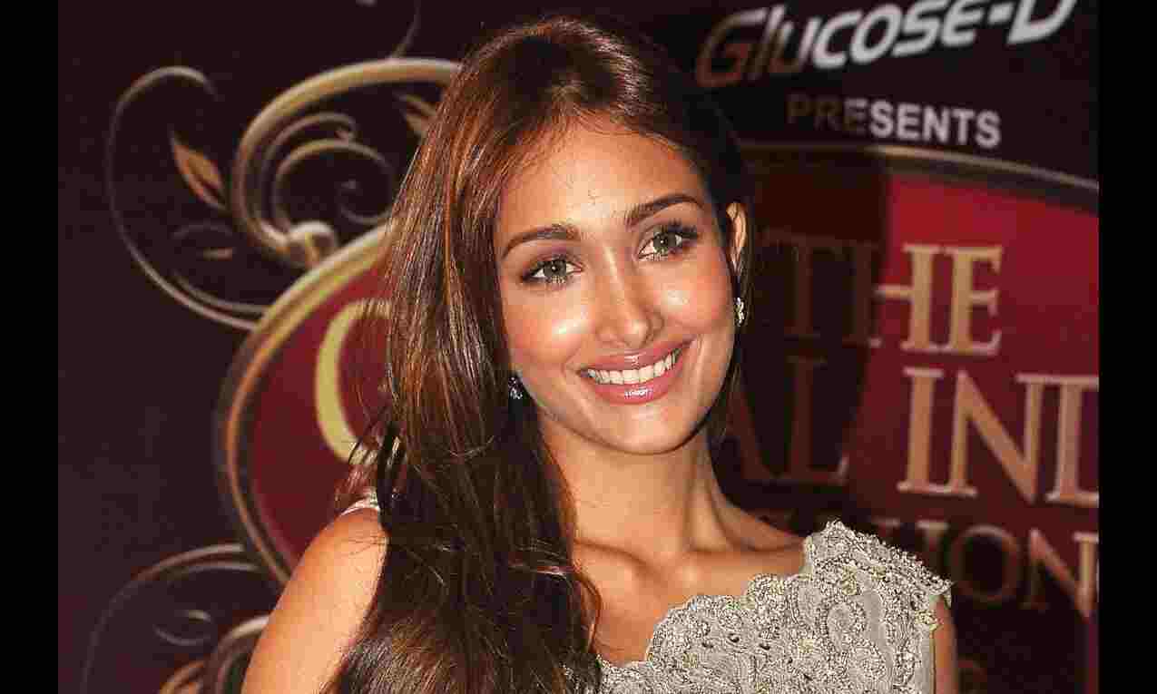 Jiah Khan suicide: HC dismisses her mothers plea seeking re-investigation of case Jiah Khan suicide: HC dismisses her mothers plea seeking re-investigation of case