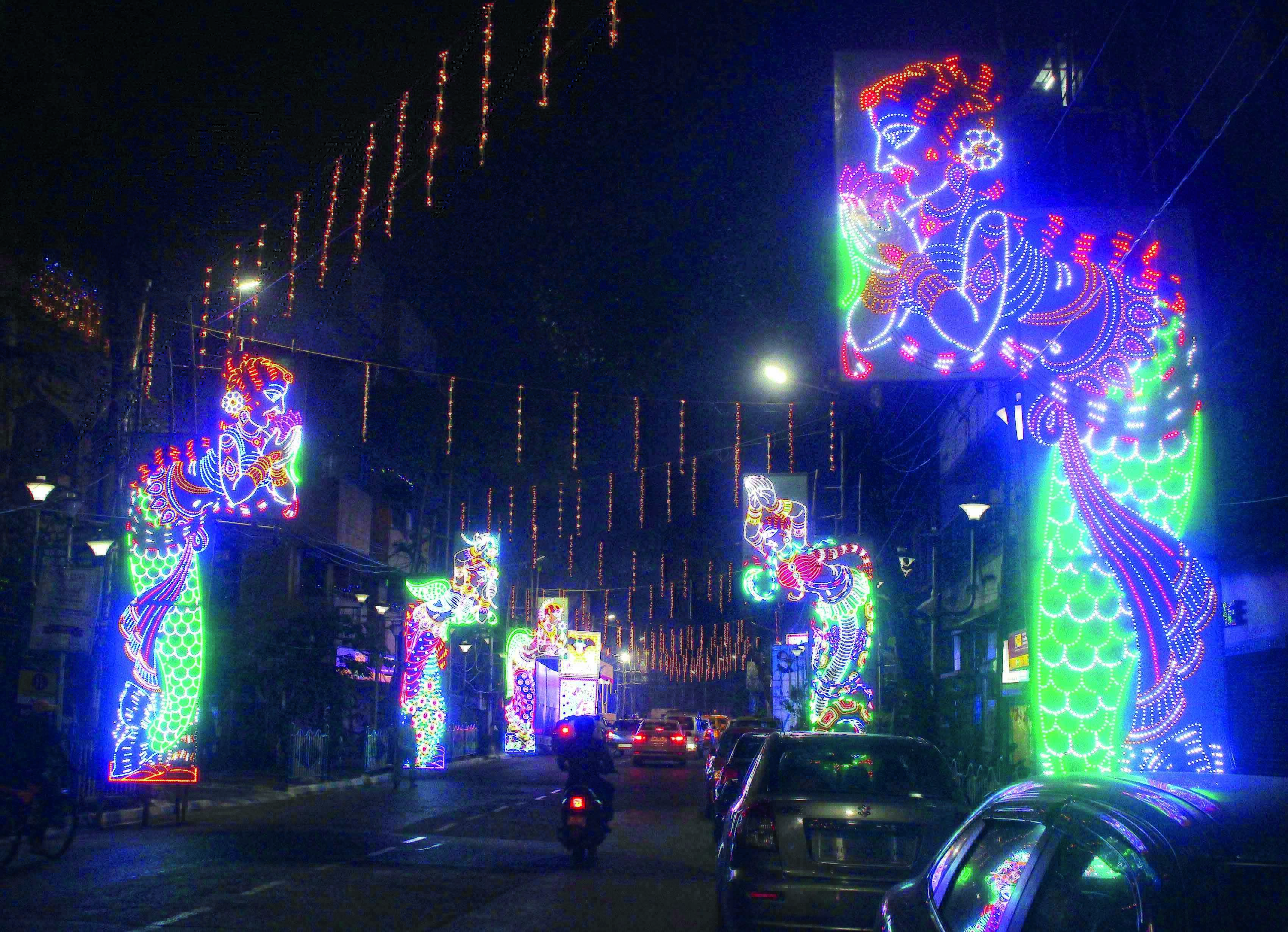 70K staff to ensure uninterrupted power supply during Puja: Min