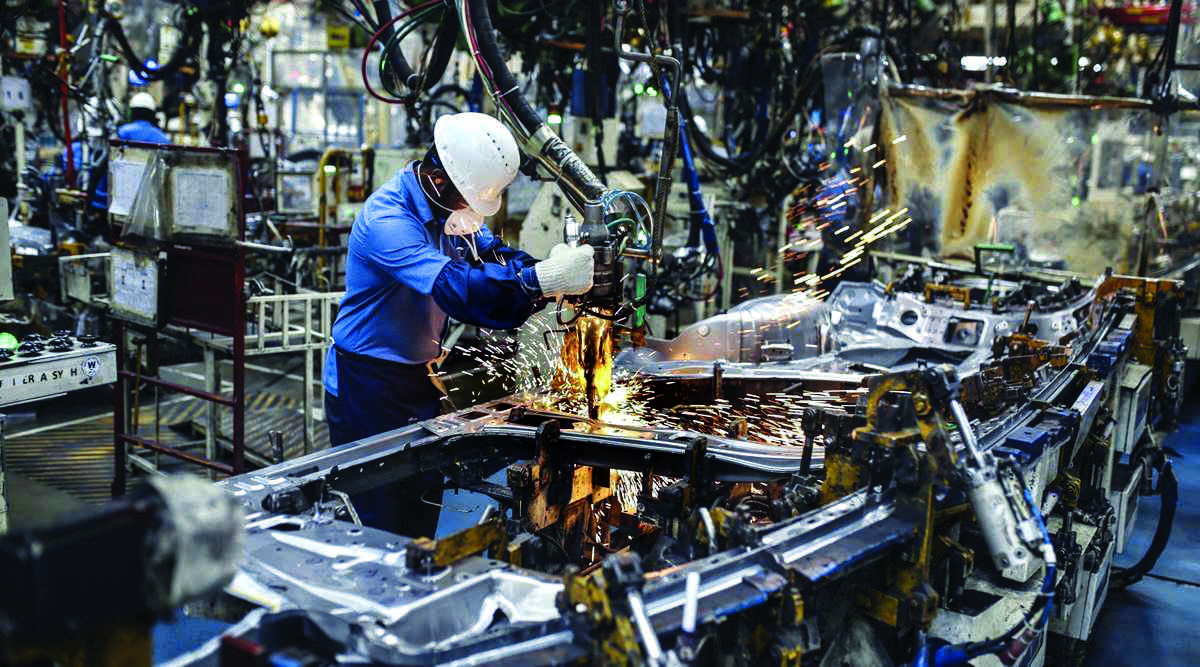 Fitch cuts down Indias growth forecast to 7% for fiscal 2022-23