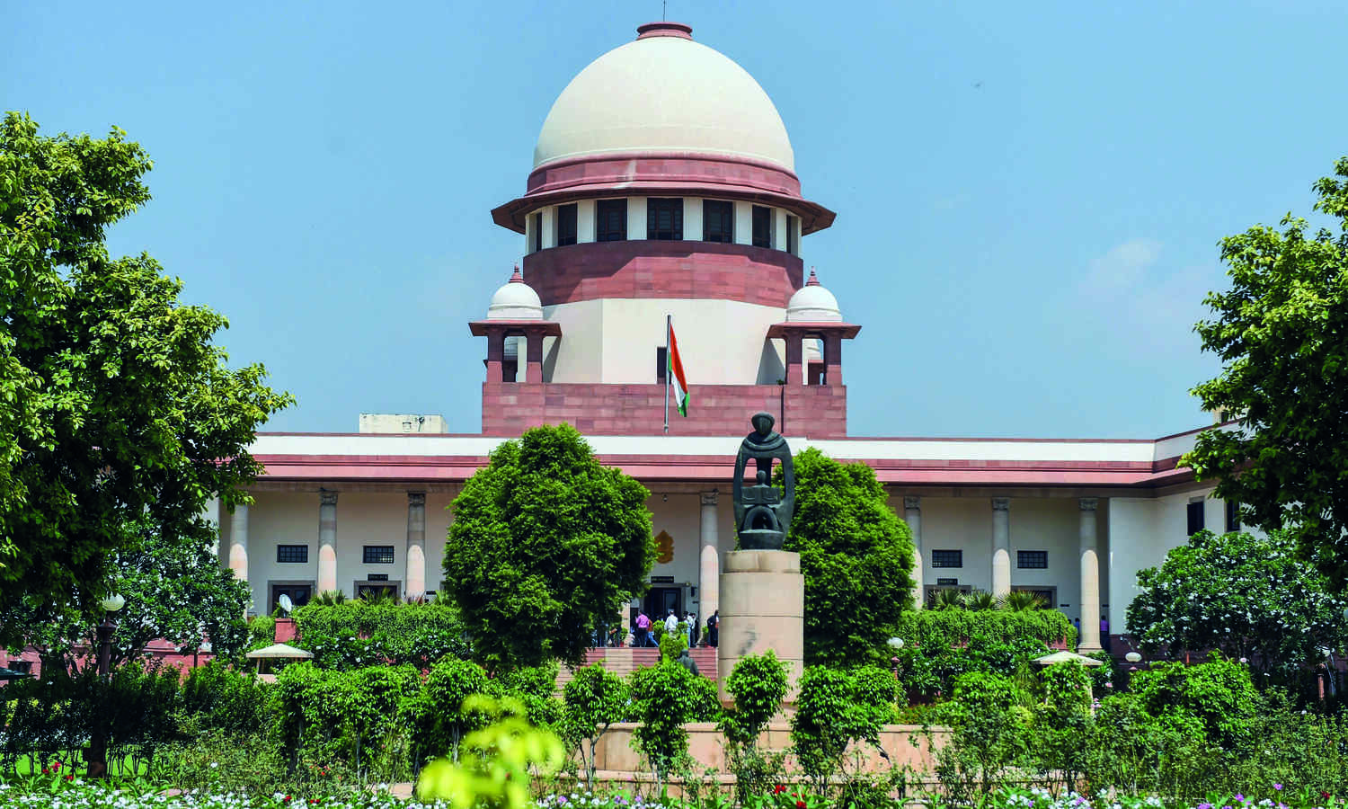 SC refuses to entertain PIL for common dress code