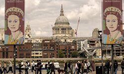 Fading foothold Fading foothold