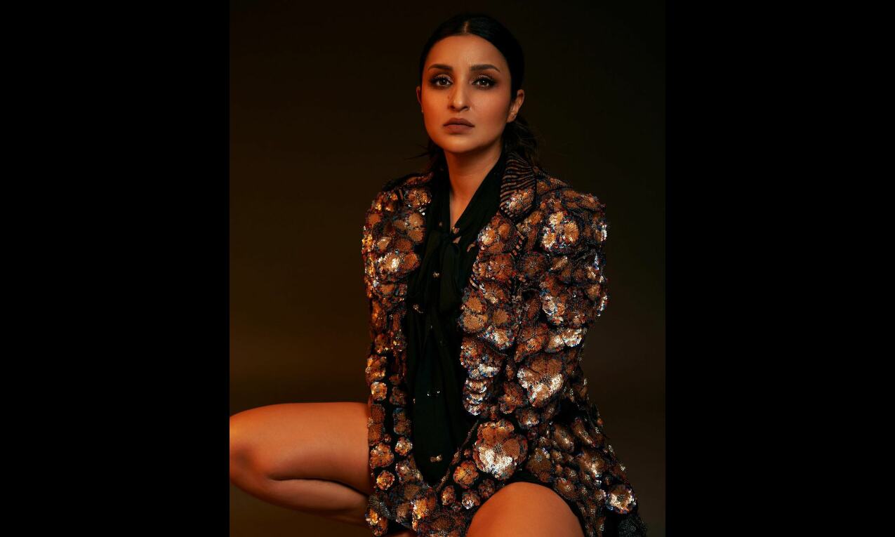 Parineeti is back to present herself in a whole new avatar Parineeti is back to present herself in a whole new avatar