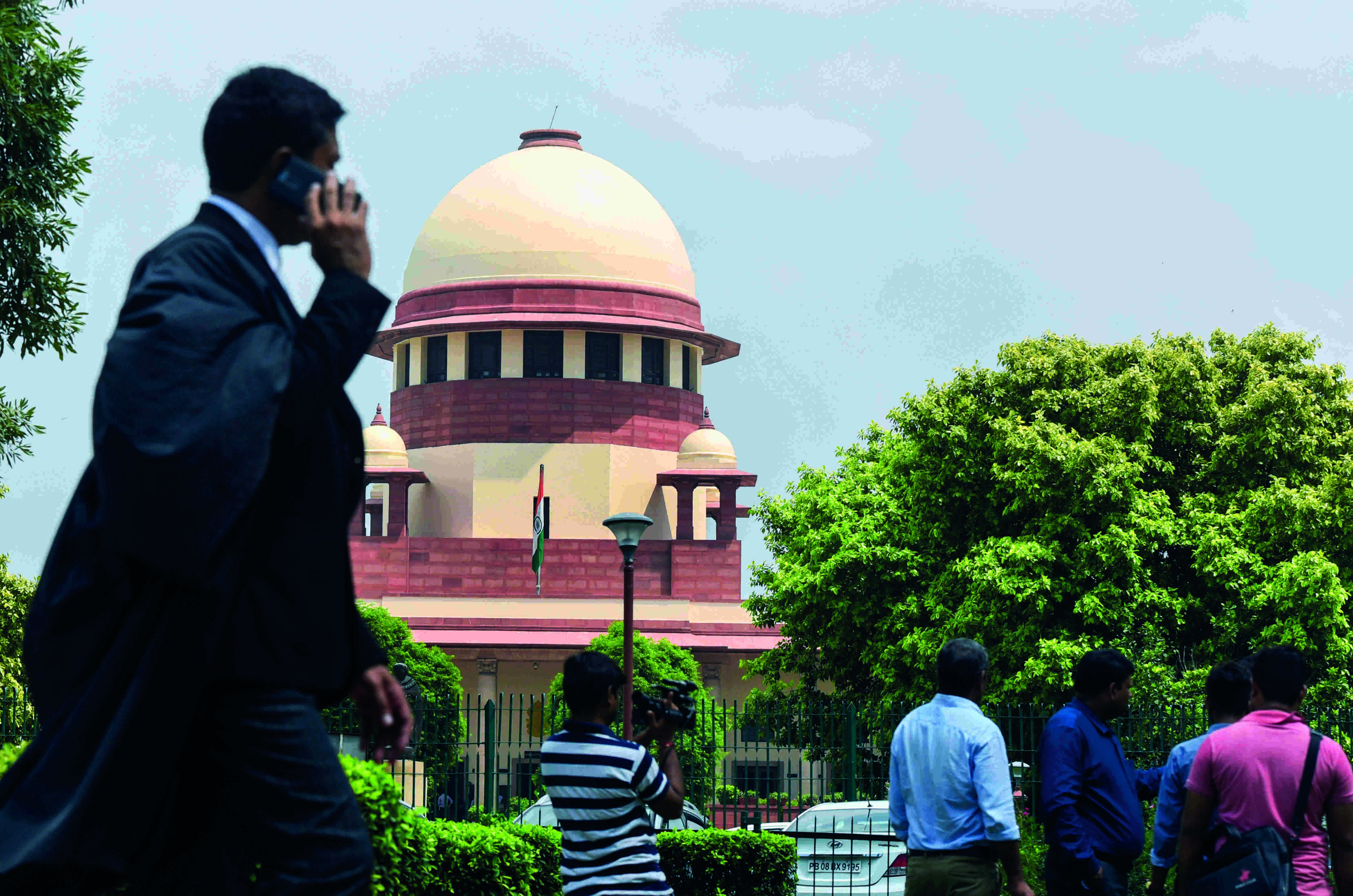 Cant be oblivious to difficulties of retired employee, says SC Cant be oblivious to difficulties of retired employee, says SC