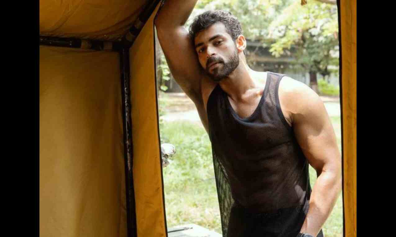 Varun Tej to make Hindi debut with action-drama film Varun Tej to make Hindi debut with action-drama film