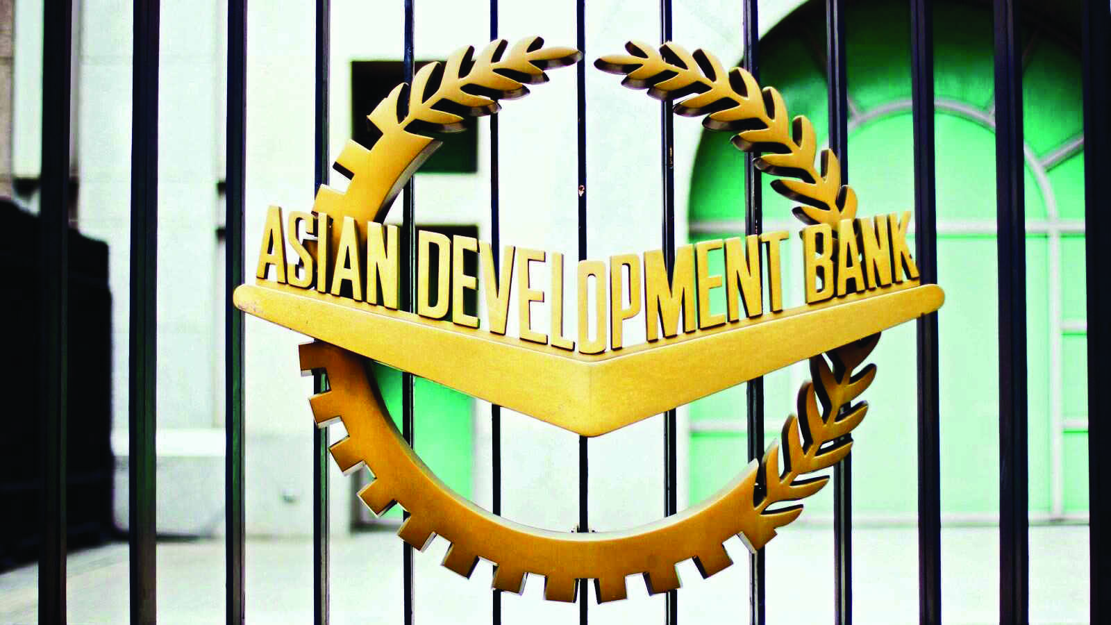 ADB cuts Indias GDP growth forecast for current fiscal to 7% ADB cuts Indias GDP growth forecast for current fiscal to 7%