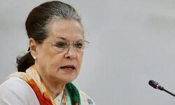 Sonia, Priyanka to join Bharat Jodo Yatra in Ktaka on Sept 30 Sonia, Priyanka to join Bharat Jodo Yatra in Ktaka on Sept 30