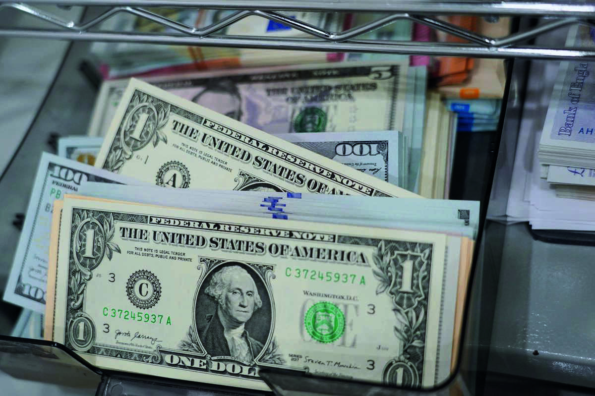 India is on track to attract $100 bn FDI this fiscal: Govt India is on track to attract $100 bn FDI this fiscal: Govt