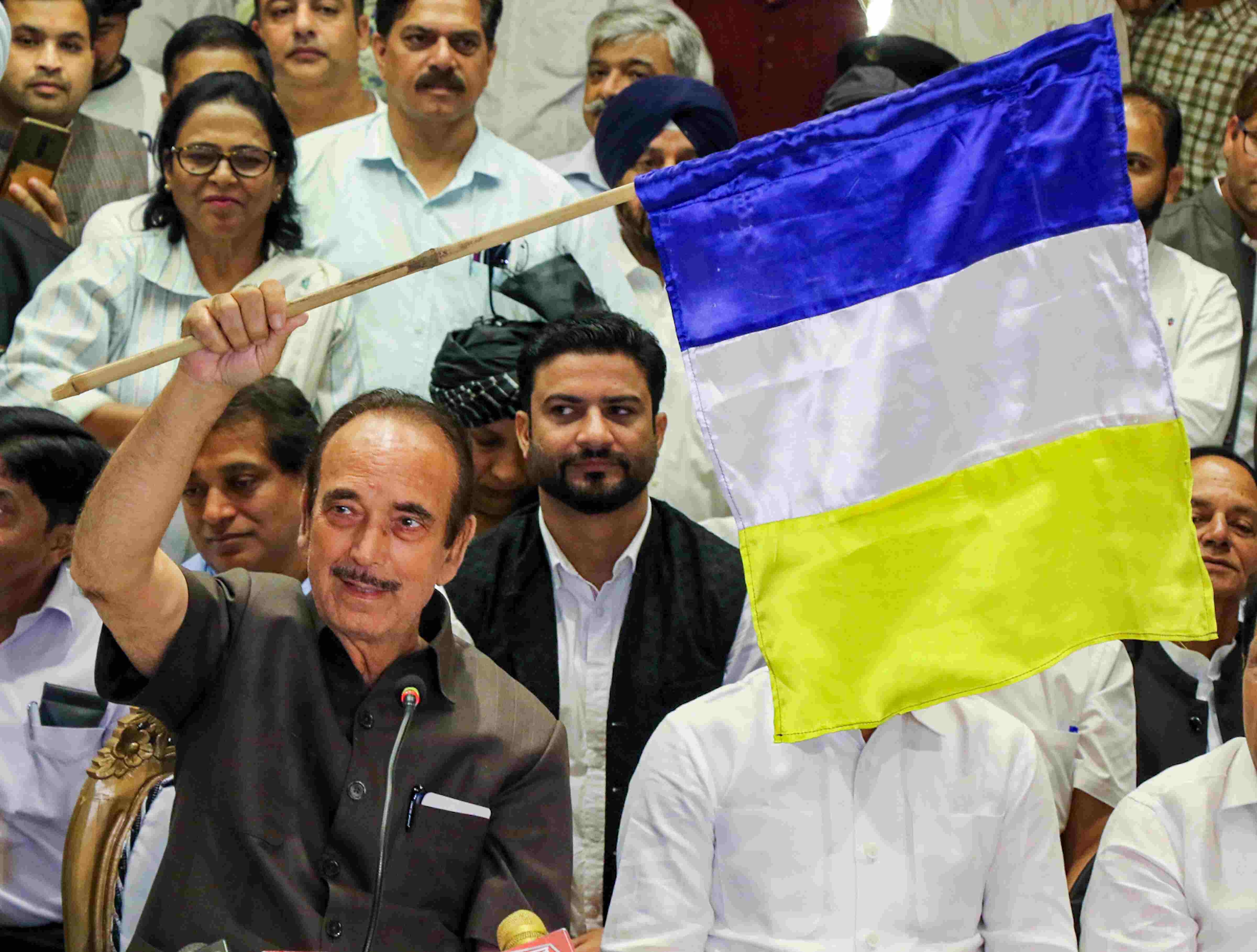 Ghulam Nabi Azad launches Democratic Azad Party in J&K Ghulam Nabi Azad launches Democratic Azad Party in J&K