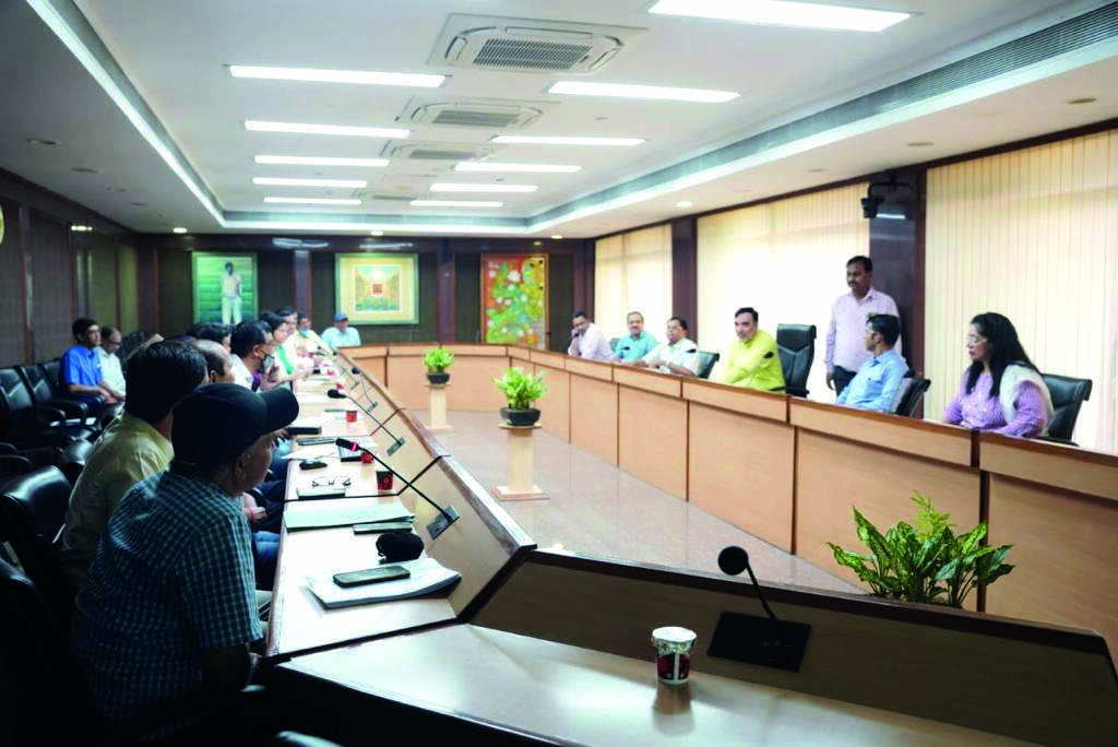 Minister to DPCC: Upgrade Green   War Room to monitor air pollution