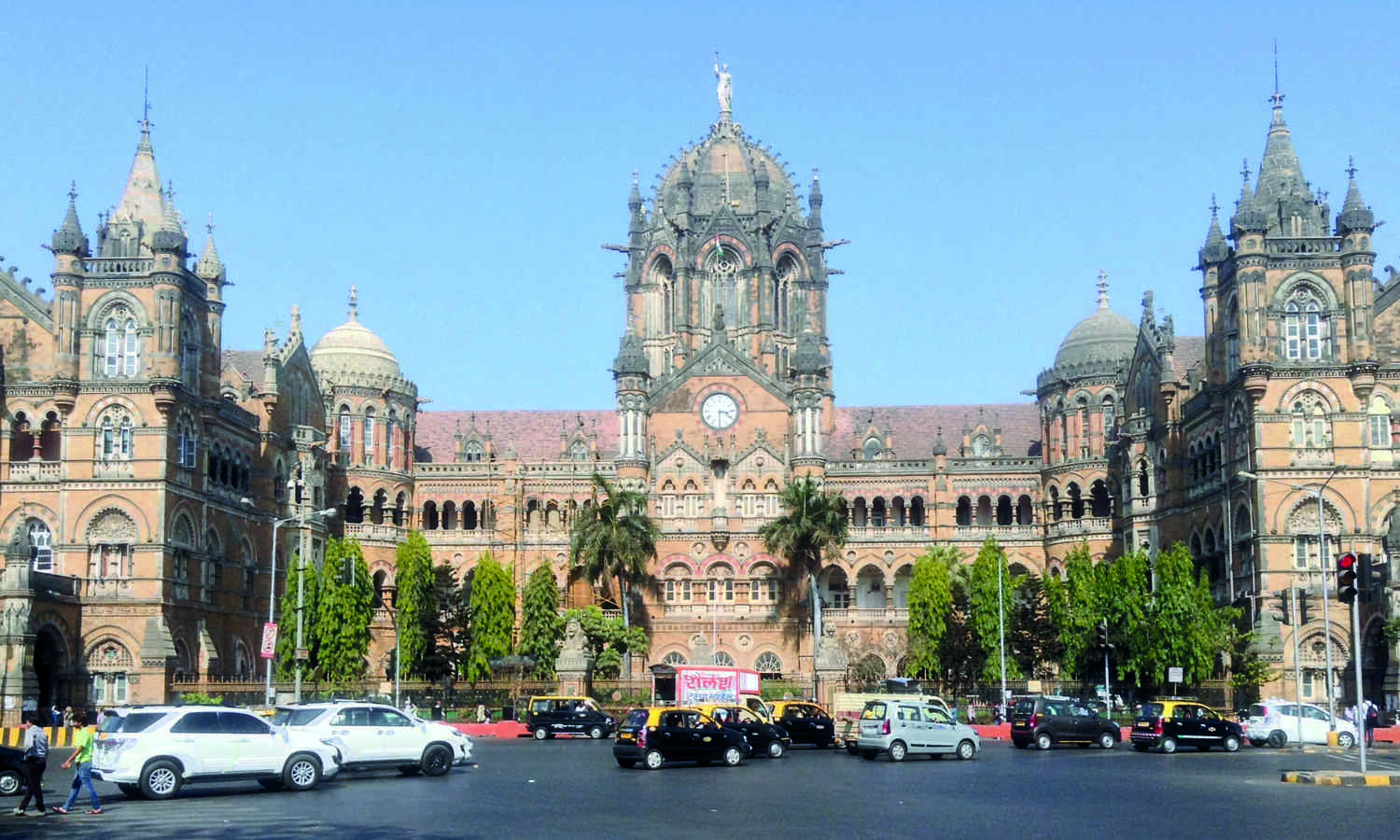 Cabinet okays Rs 10,000 cr for redeveloping rail stations