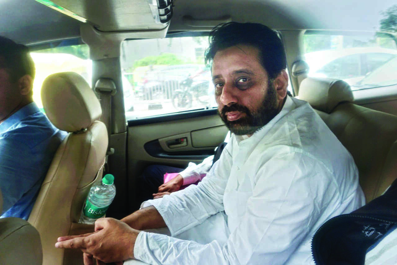 Court grants bail to AAP MLA Amanatullah Khan