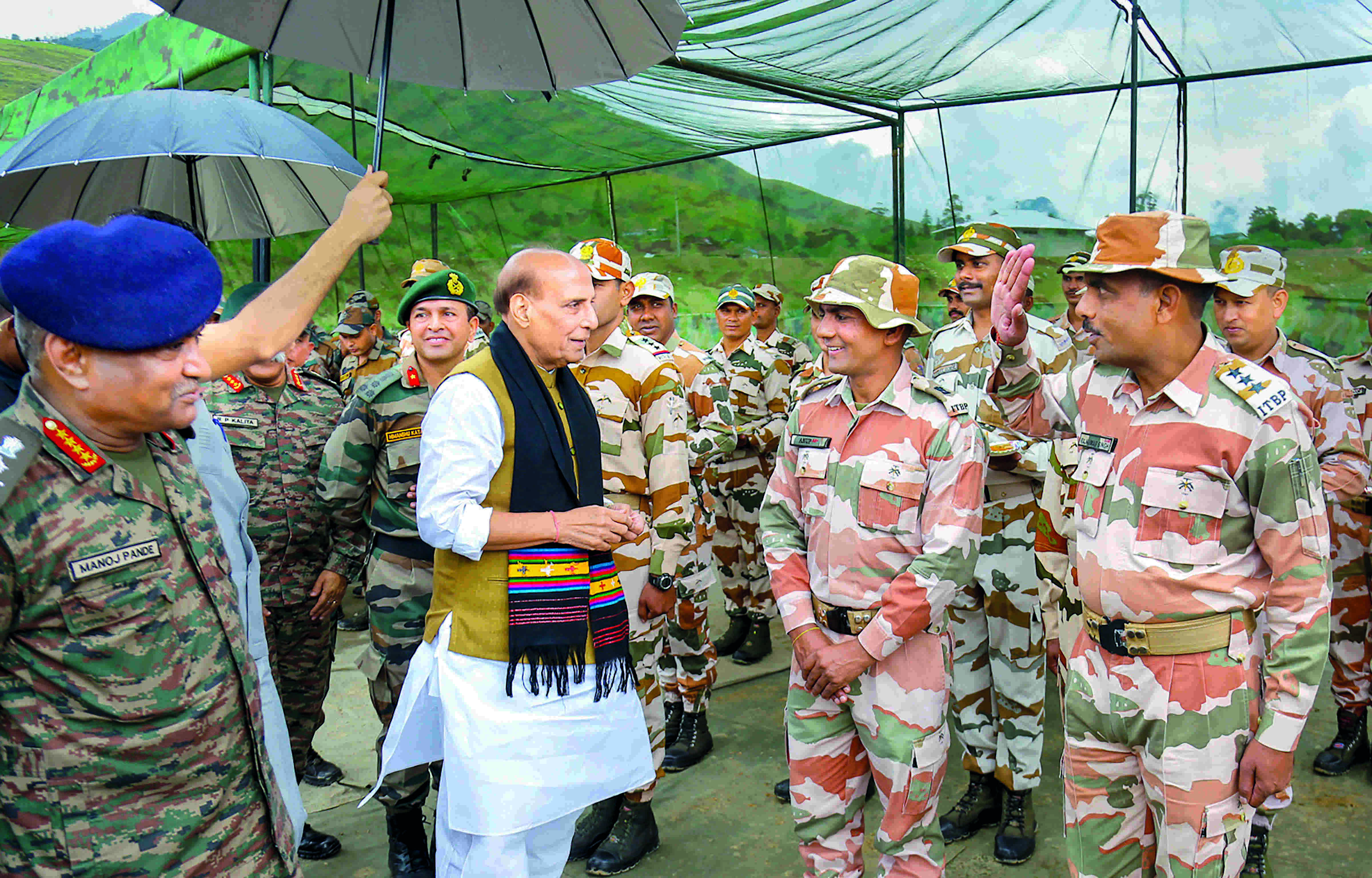 Rajnath Singh interacts with troops at Line of Actual Control Rajnath Singh interacts with troops at Line of Actual Control