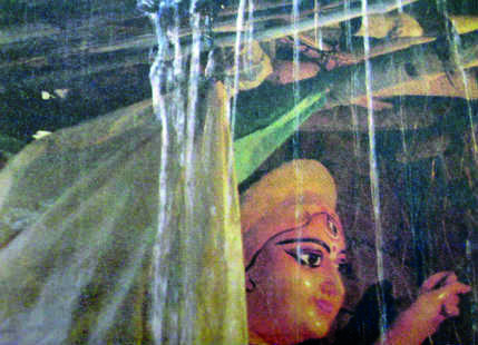 Wet spell alert for Saptami & Ashtami Wet spell alert for Saptami & Ashtami