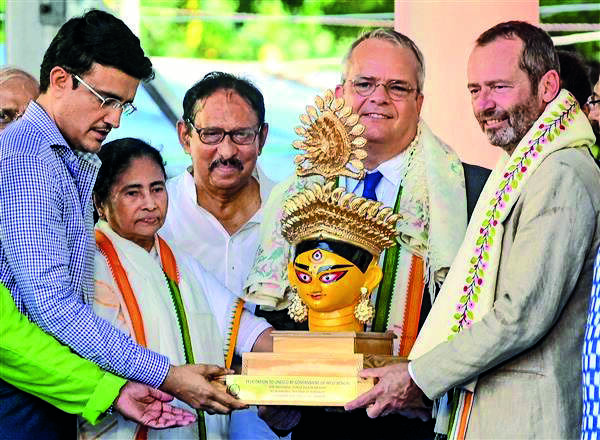 Orders galore for Bhola Pal who made Durga idol souvenir gifted by CM to UNESCO officials