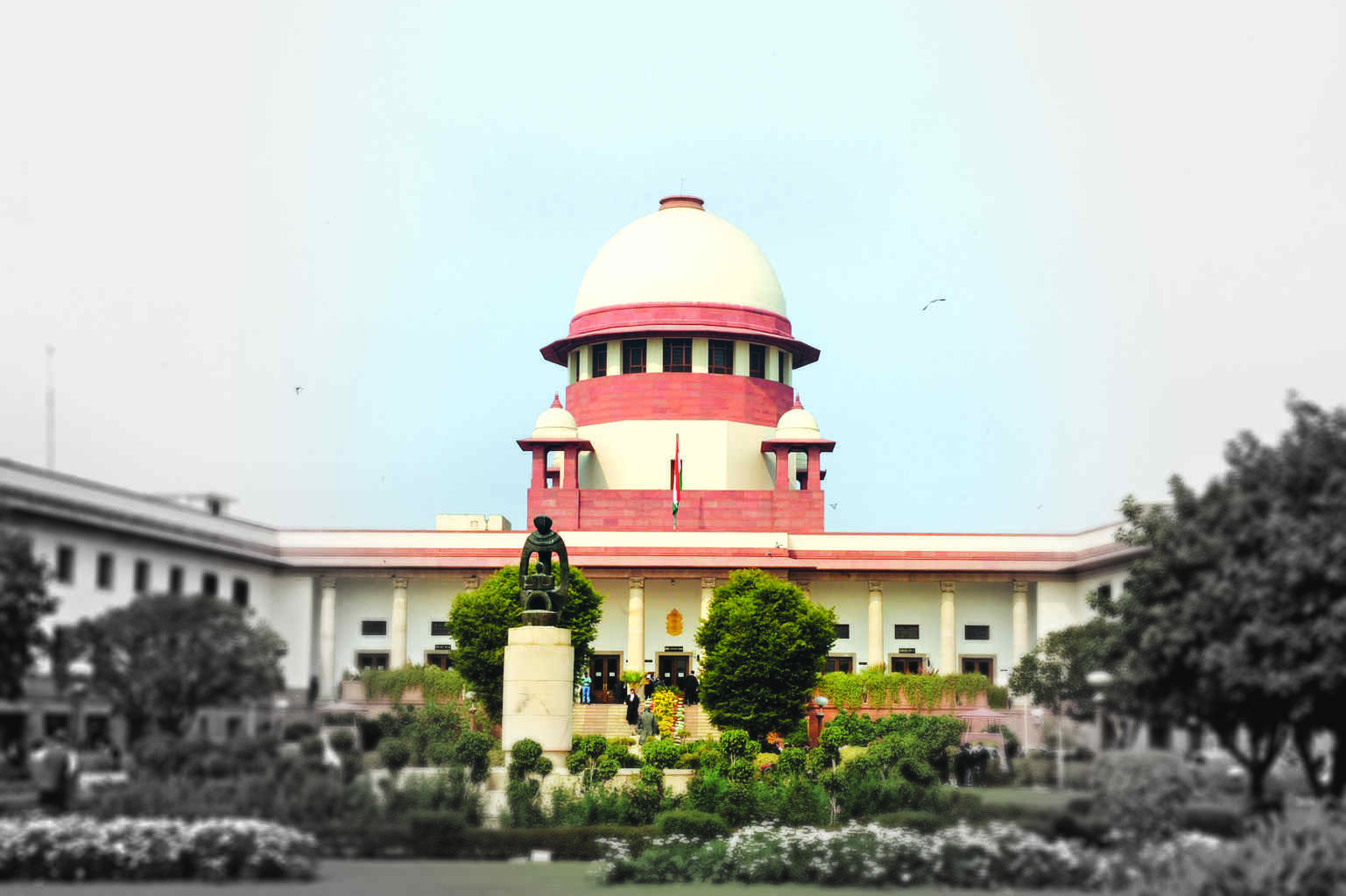 SC rejects plea seeking display of Preamble at public places, govt offices