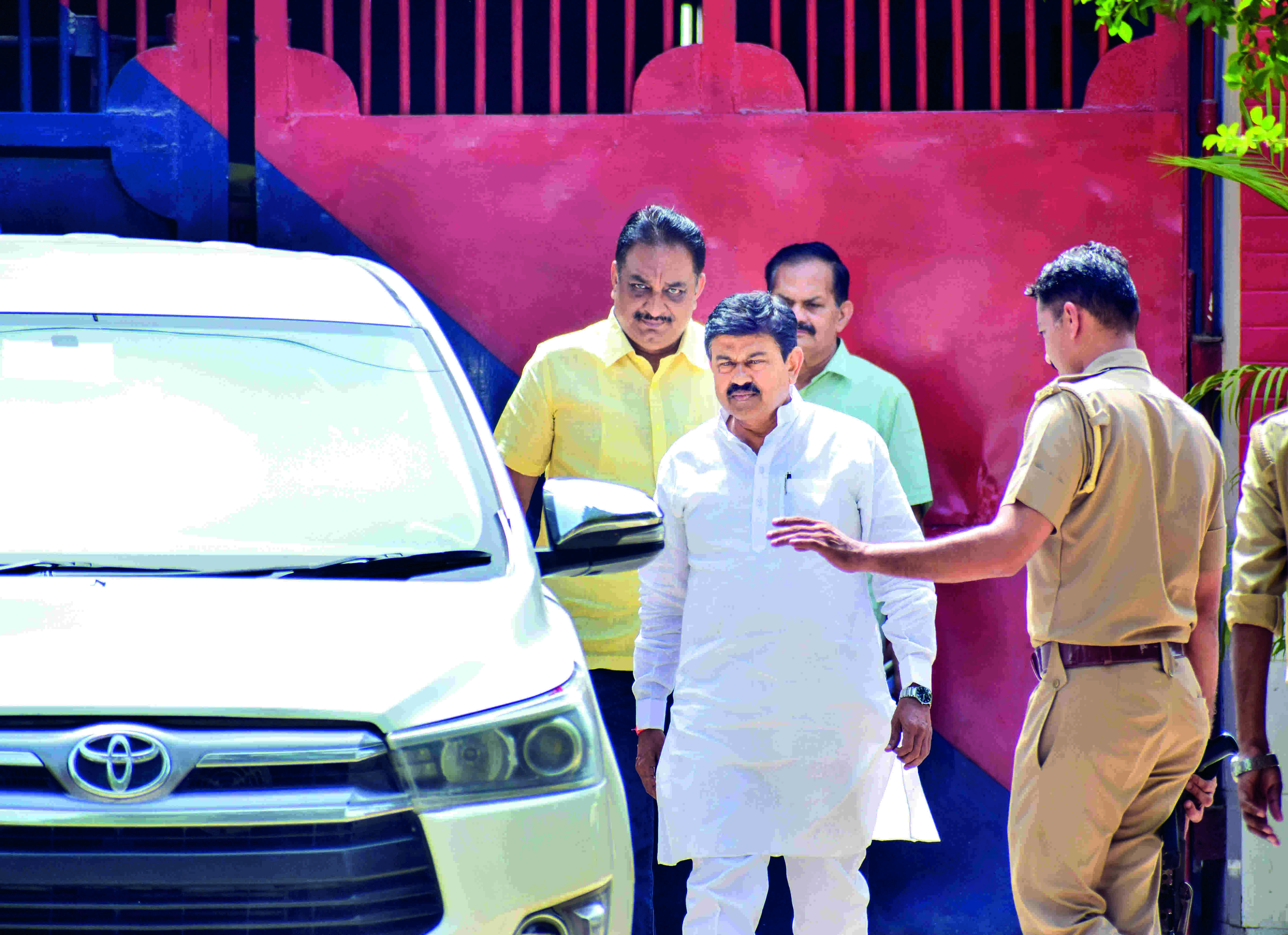 Farmer leaders seek ouster of Ajay Mishra; Congress backs them Farmer leaders seek ouster of Ajay Mishra; Congress backs them