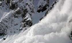 28 feared trapped after avalanche hits Uttarakhand 28 feared trapped after avalanche hits Uttarakhand