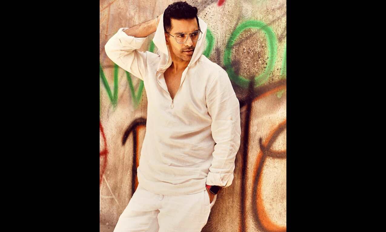 Acting like robots wasnt easy for Angad Bedi in The List Acting like robots wasnt easy for Angad Bedi in The List
