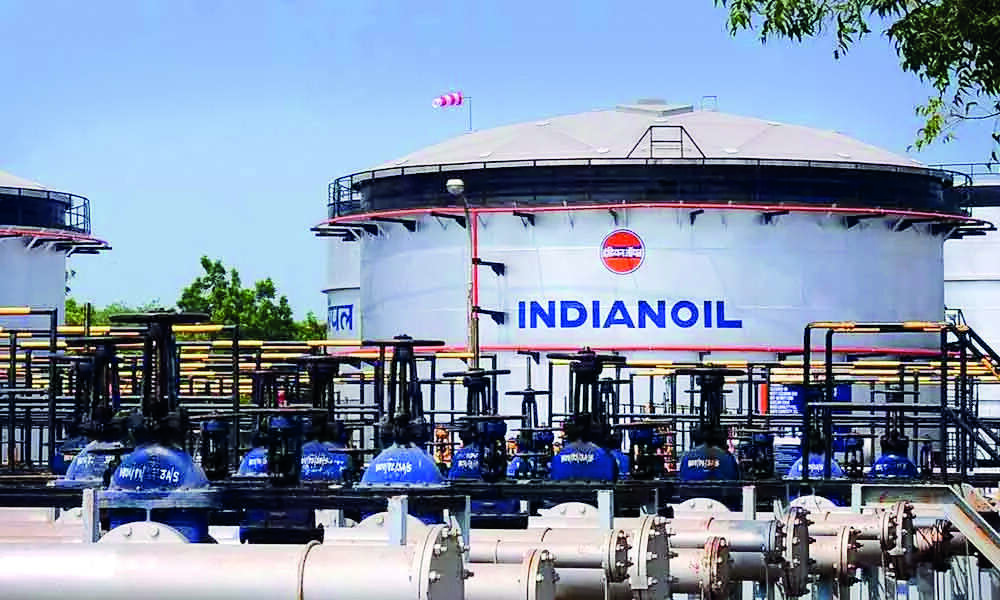 Indian refiners scout for oil deals ahead of EU ban on Russian crude Indian refiners scout for oil deals ahead of EU ban on Russian crude