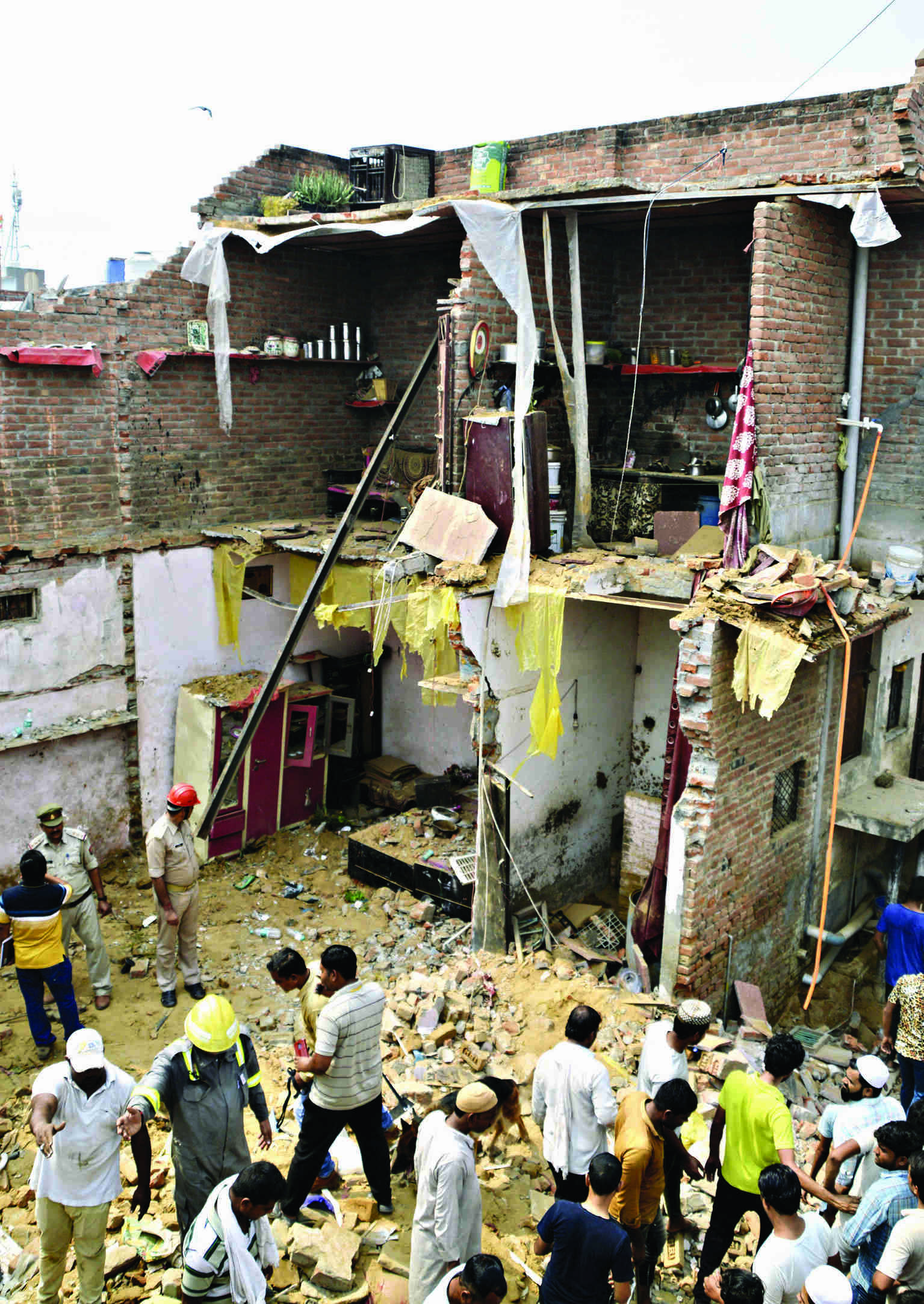 Ghaziabad: Cylinder blast leads to house collapse, kid among 4 dead