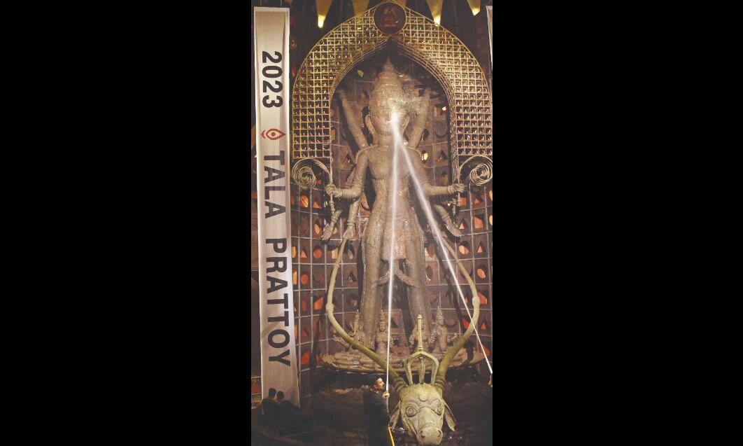 Idols of top Pujas to be showcased at Carnival today Idols of top Pujas to be showcased at Carnival today