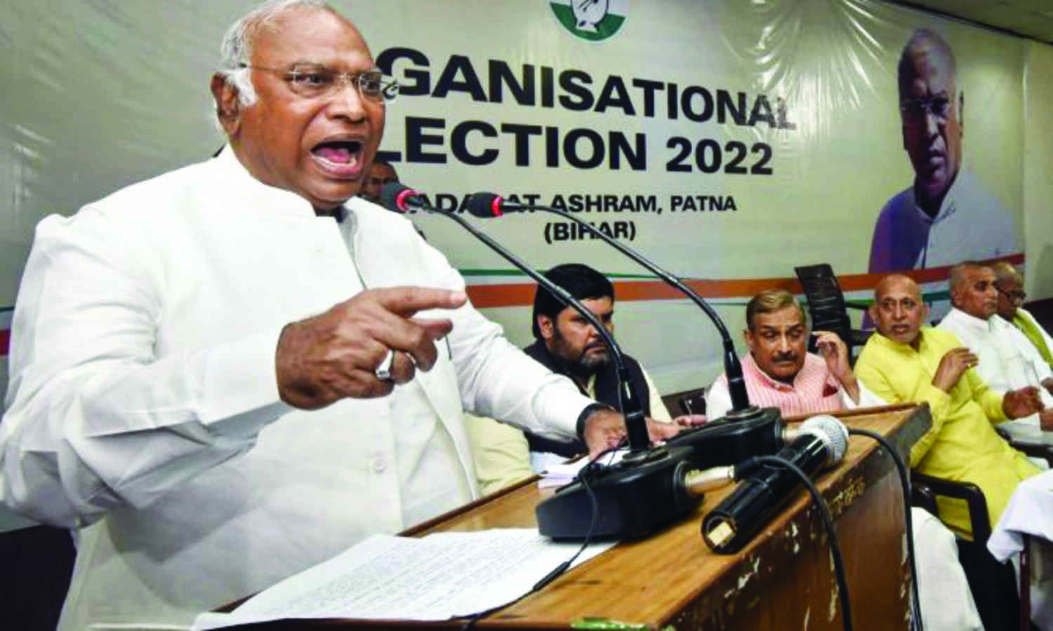 Was asked to contest 18 hours before I filed papers: Kharge