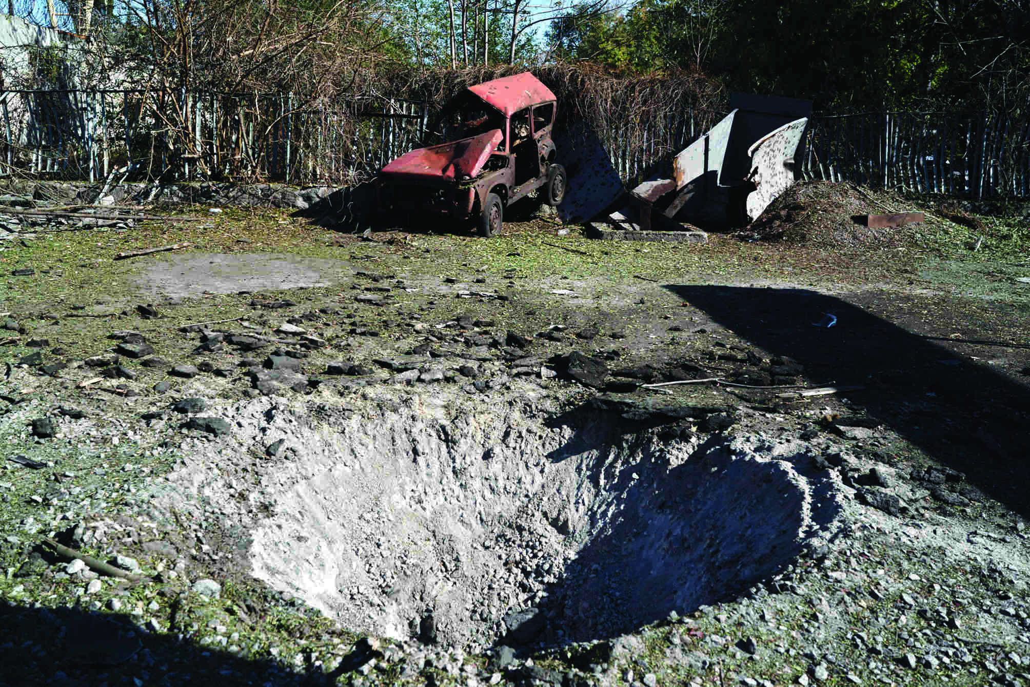 Ukraine: Russia hits power site by Kyiv, defends seized land Ukraine: Russia hits power site by Kyiv, defends seized land