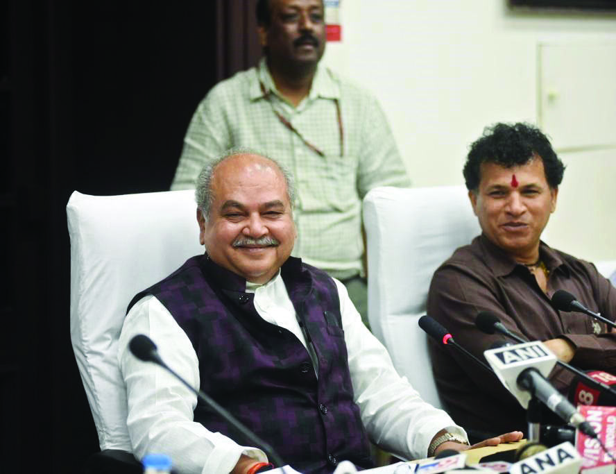 Unseasonal rains damaged crops, report from states awaited: Tomar Unseasonal rains damaged crops, report from states awaited: Tomar