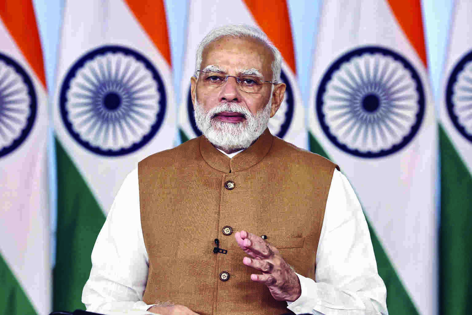 Replacing phone banking with digital banking helped in promoting growth: PM