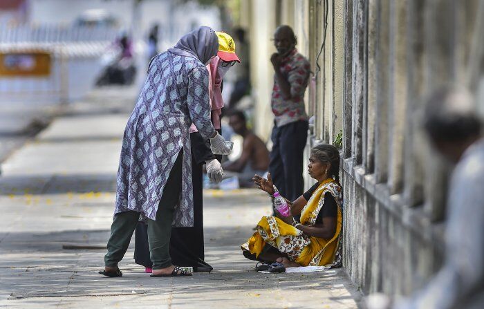 No. of poor people in India fell by about 415 million No. of poor people in India fell by about 415 million