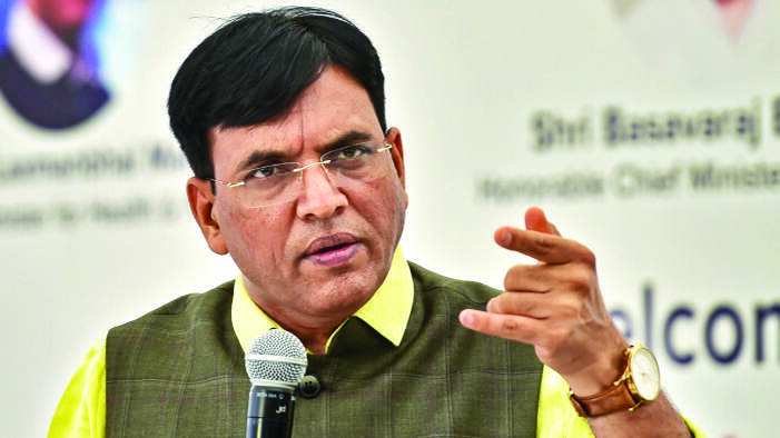 Health min reviews Covid situation; mask mandate must be continued