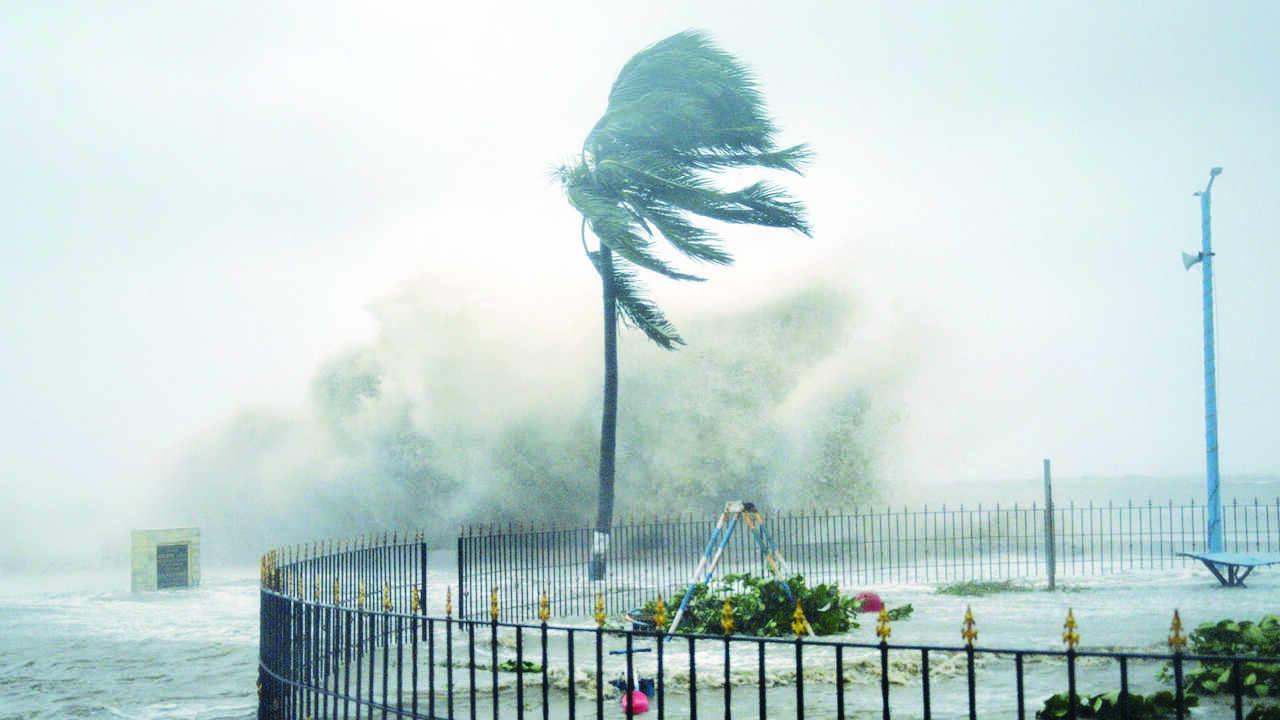Cyclone Sitrang likely to cross Bengal coast on October 25