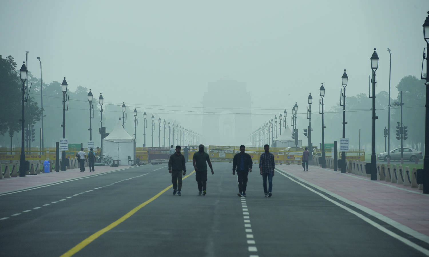 With AQI of 265, Delhis air on day before Diwali least polluted in 7 yrs