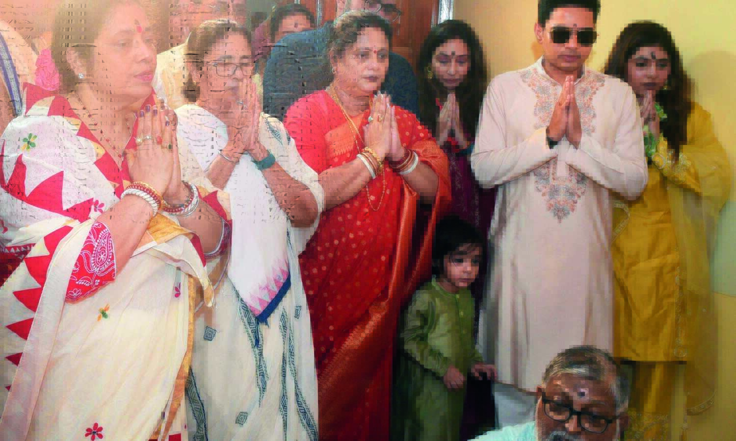 glimpses from kali puja at cms house