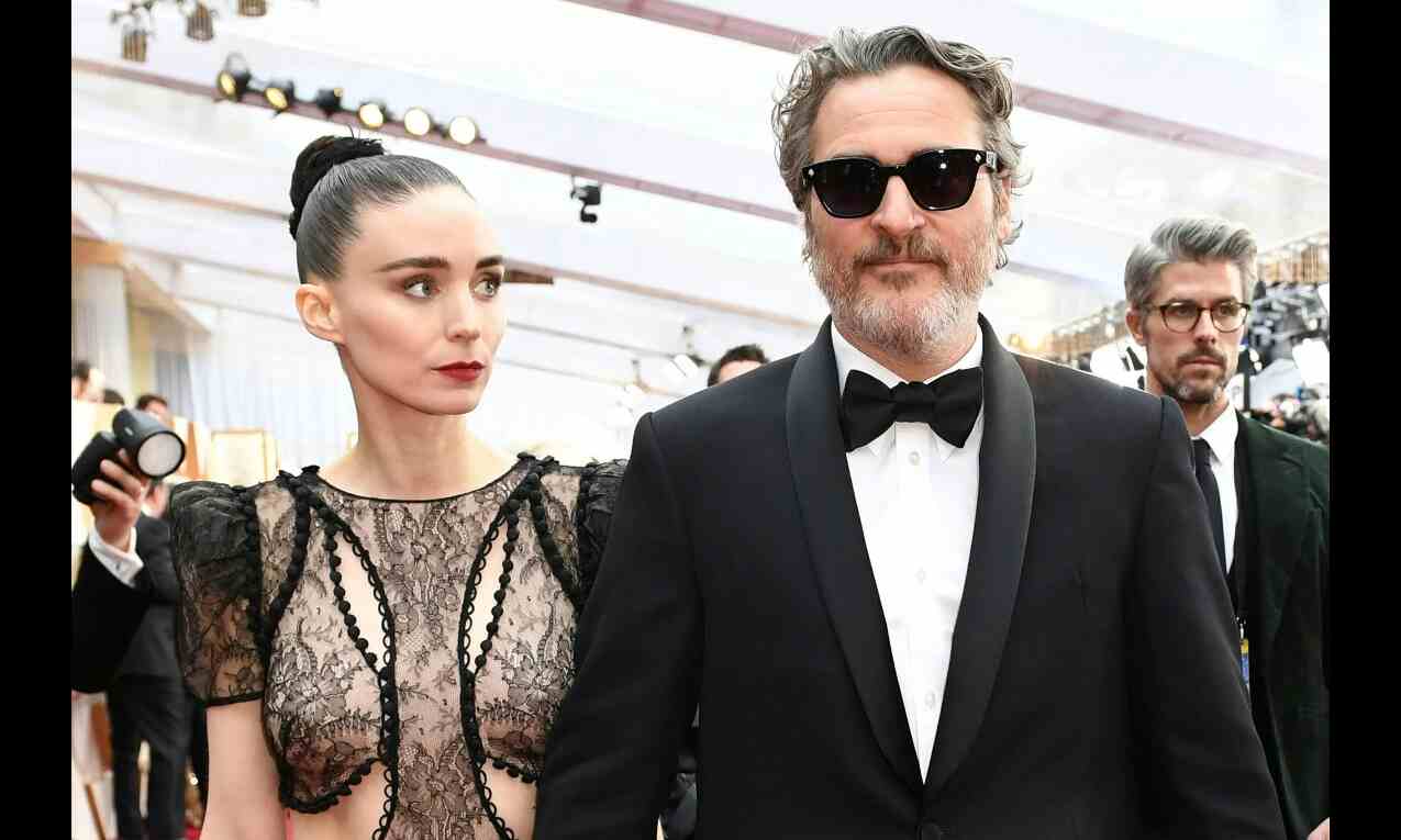Joaquin Phoenix, Rooney Mara to star in The Island Joaquin Phoenix, Rooney Mara to star in The Island