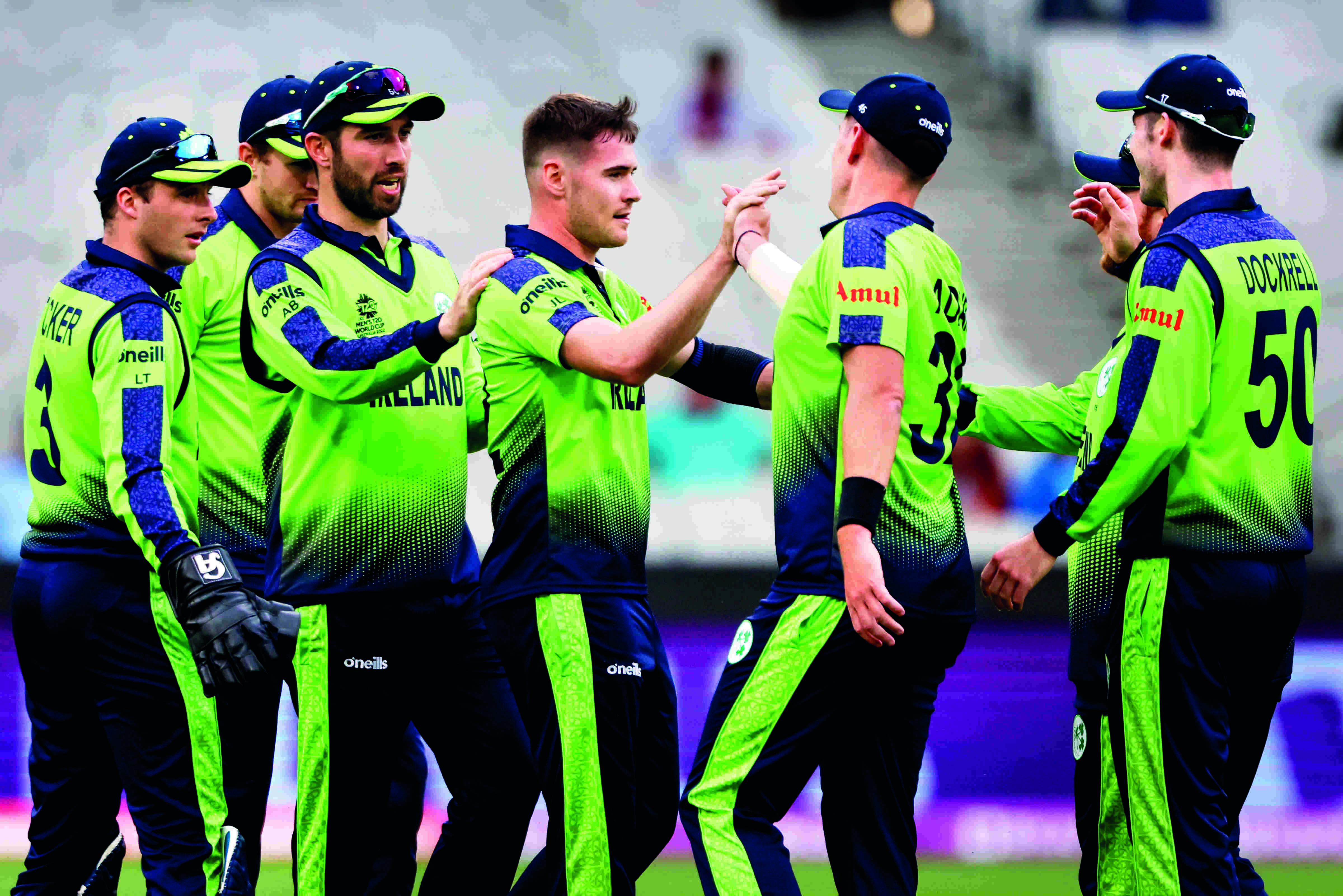 Ireland beat England by 5 runs via D/L method